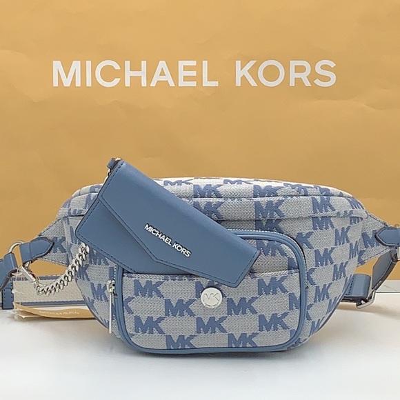 MICHAEL KORS Maisie Large Logo 2-in-1 Sling Waist Fanny Pack Crossbody  Denim/si - Picture 3 of 15